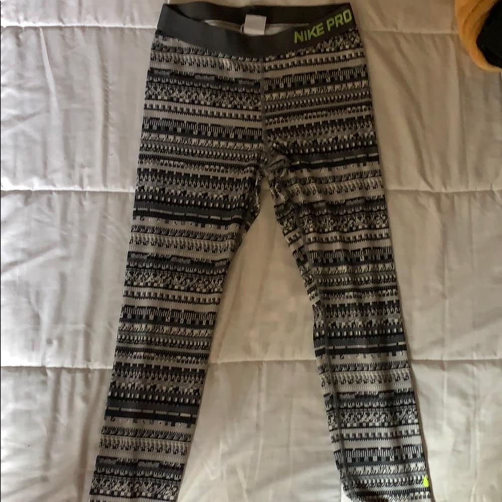 Nike Pro Leggings